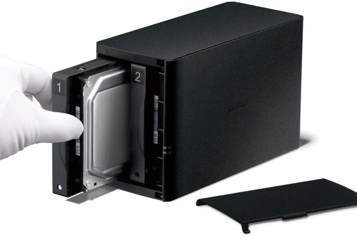 Buffalo LinkStation 220D 4TB 2-Bay Desktop NAS Server, Marvell Armada 370, 800 MHz, 256 MB Memory, 1xUSB 2.0 - LS220D0402